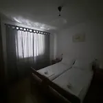 Appartement Keti *