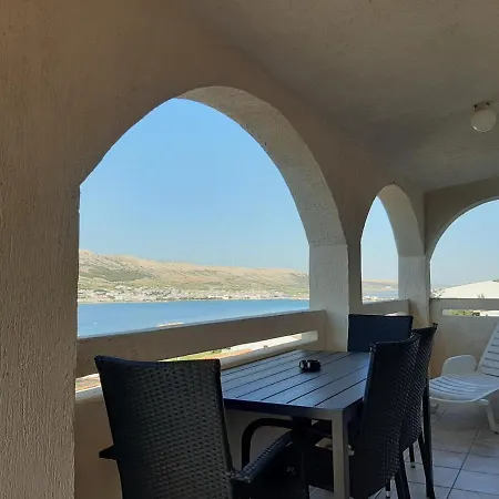 Apartment Keti Pag Town