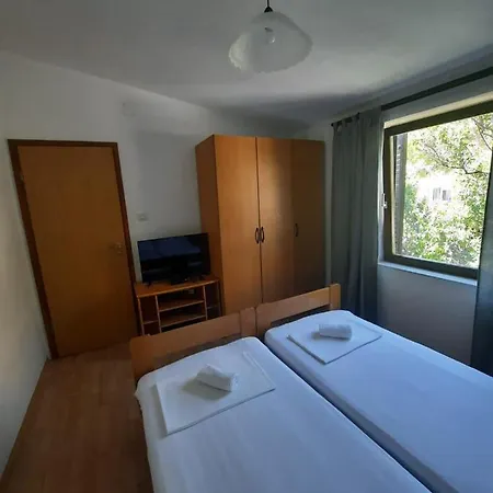 Keti Apartment *