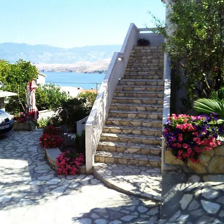 Apartment Keti *