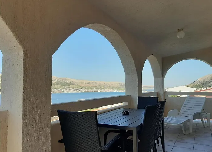 Apartman Keti Pag Town