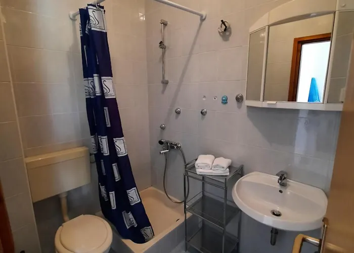 Keti Apartman Pag Town